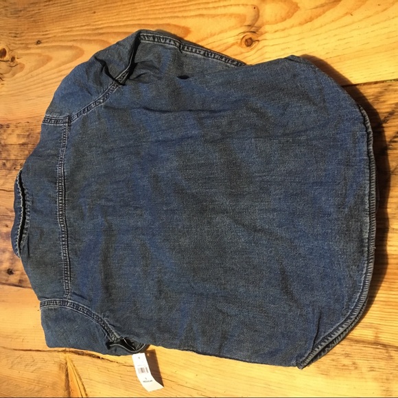 New GAP kids 6/7 lined lightweight denim shirt - Picture 7 of 8